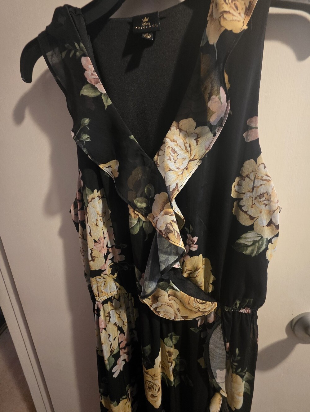 Floral Ruffle Sleeveless Dress in Black and Yellow